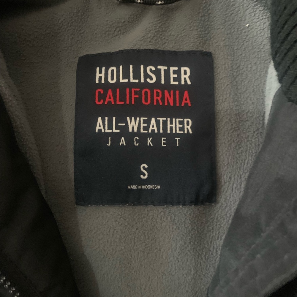 Hollister Black All-Weather Raincoat READ - DISCLOSED FLAWS with photos - Picture 2 of 14
